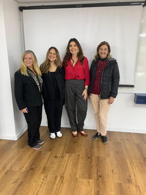 ADM?RS PRESENTE EM PALESTRA SOBRE LIDERANÇA E GERAÇÕES NO TRABALHO